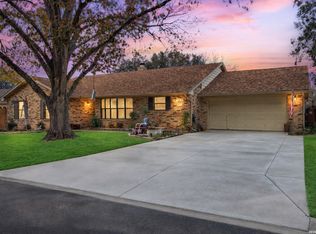 1658 Redwood Street, Seguin, TX 78155