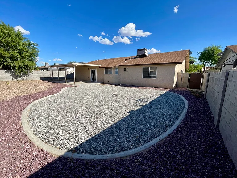11348 E 24th Ln — Photo 24