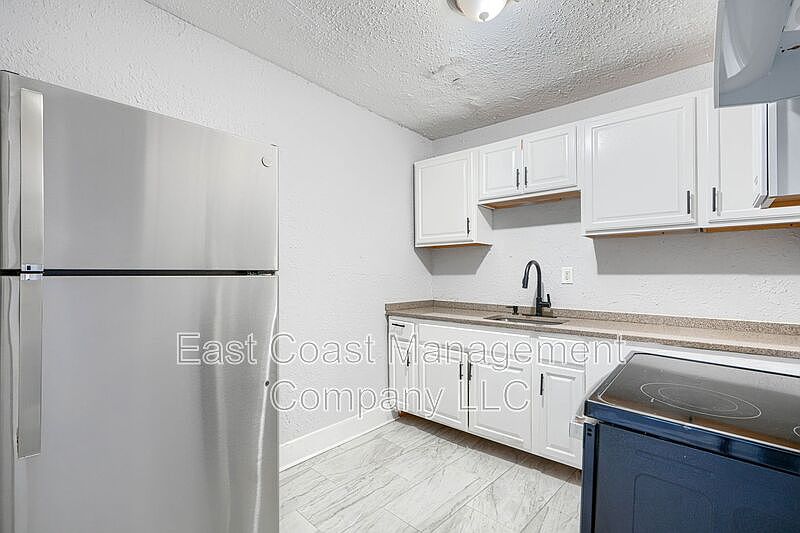 1st image of 2878 Harford Rd APT 1