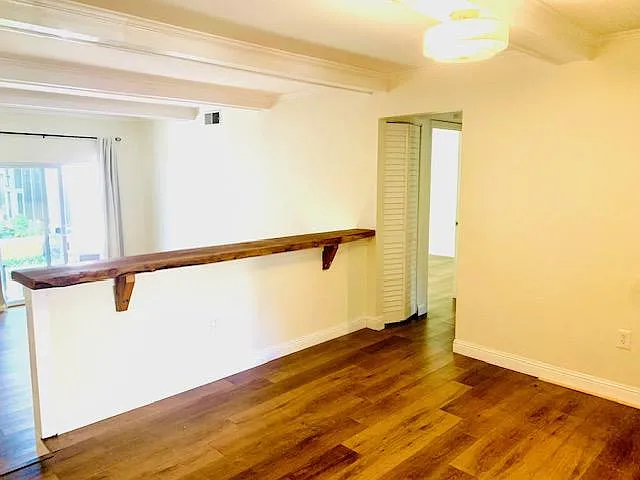 925 Cleveland St #95 — Photo 2