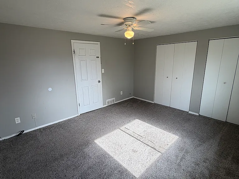 2472 Warren Pkwy #19 — Photo 6