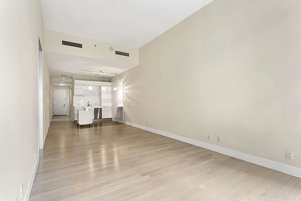 Rented by Compass | media 10