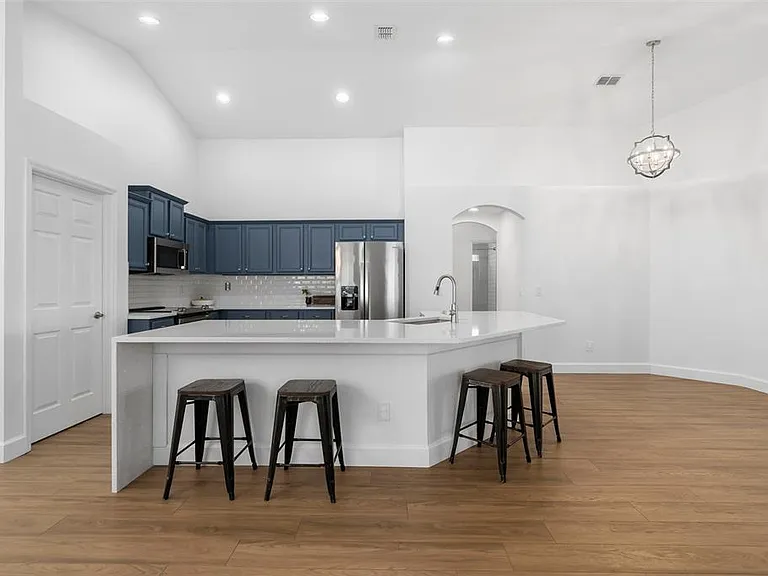 14018 Budworth Cir — Photo 27