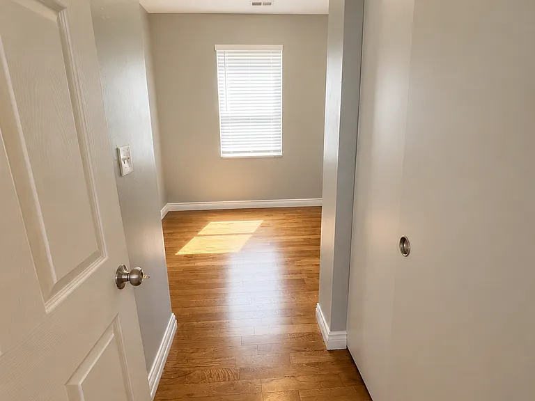 4310 W 14th St #2 — Photo 5