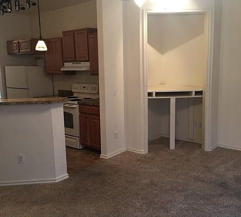 5th image of 200 Chalmette Dr Unit 3