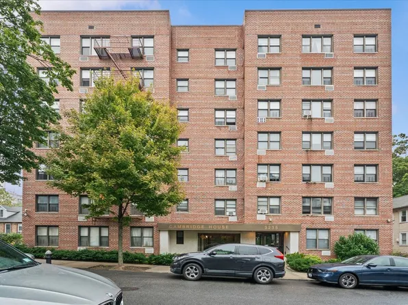 3235 Cambridge Avenue image 14 of 15