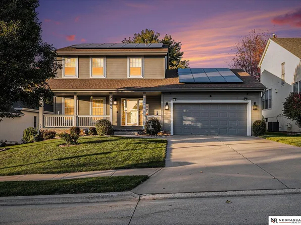 2704 Morrie Dr, Bellevue, NE 68123