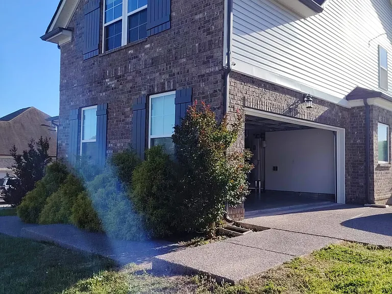1001 Lawsons Ridge Dr — Photo 2