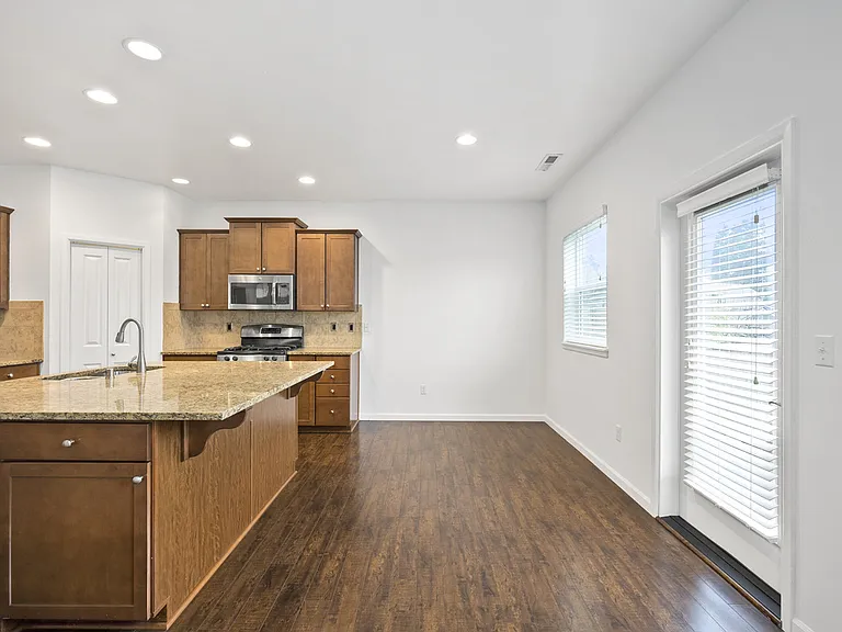 13016 114th Avenue Ct E — Photo 15