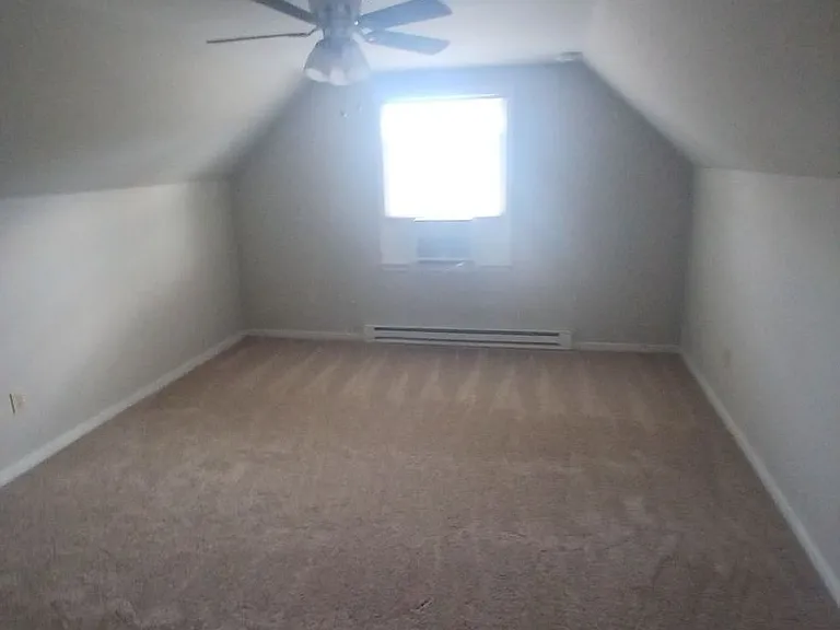 727 Savannah Ave — Photo 11