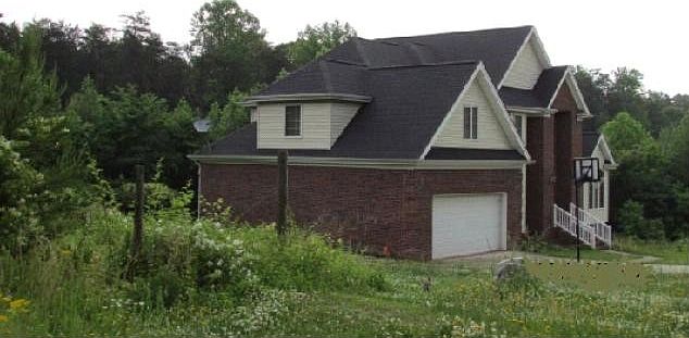2nd image of 965 Union Church Rd