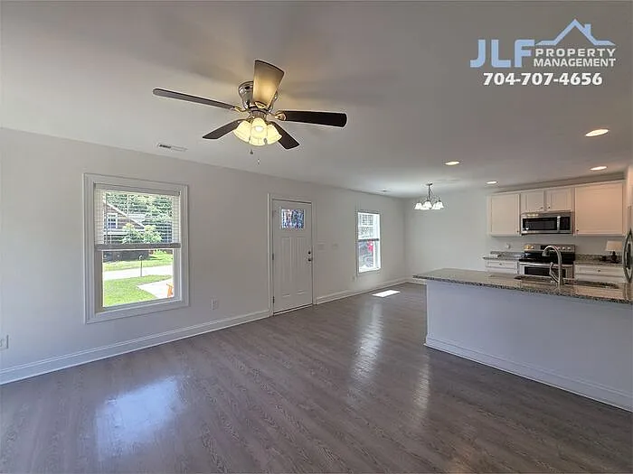 710 Irene Ave #A — Photo 2
