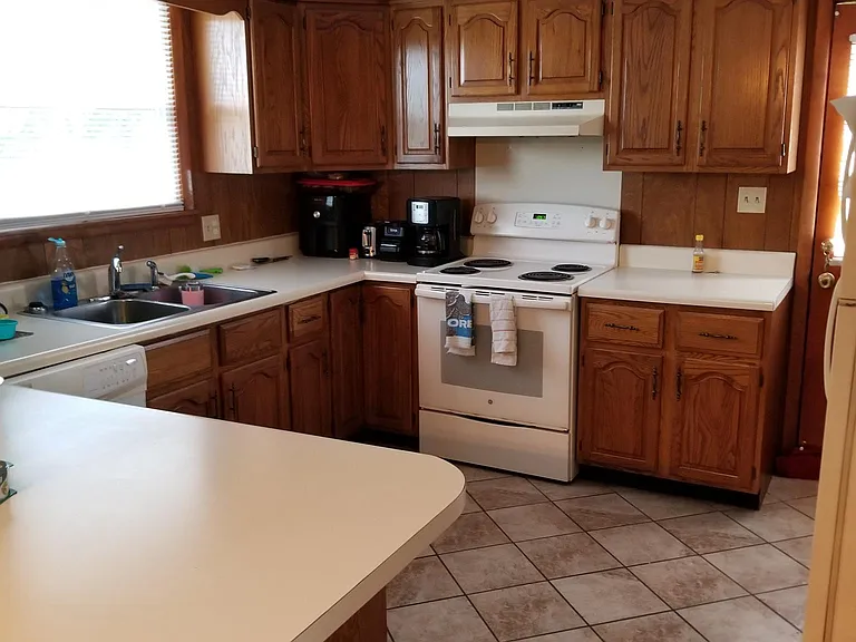 113 Labar Dr — Photo 3