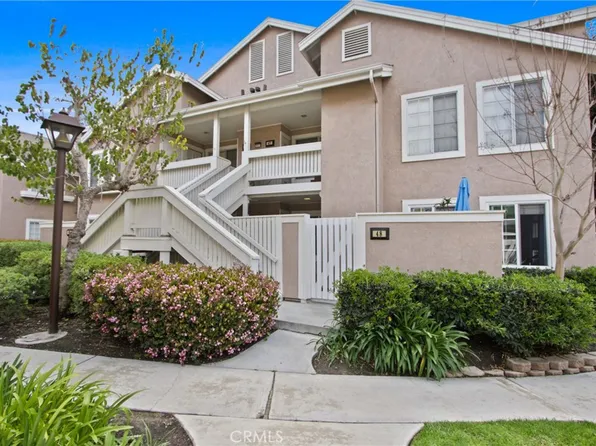 48 Woodleaf, Irvine, CA 92614