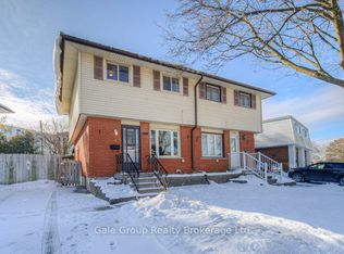 808 Walter St #B, Cambridge, ON N3H4P3