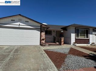 3229 Warwick Rd, Fremont, CA 94555