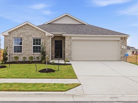 2nd image of 226 Bellie Ln