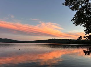 25 Lake Shore Drive, Effingham, NH 03882