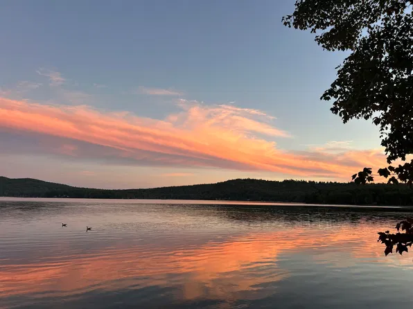 25 Lake Shore Drive, Effingham, NH 03882