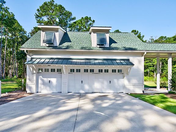 3rd image of 265 Nesting Pond Ct.