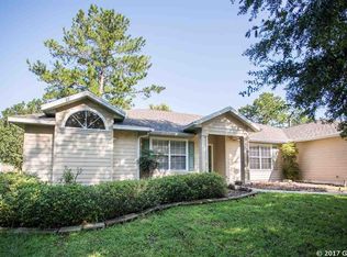 954 NW 87th Dr, Gainesville, FL 32606