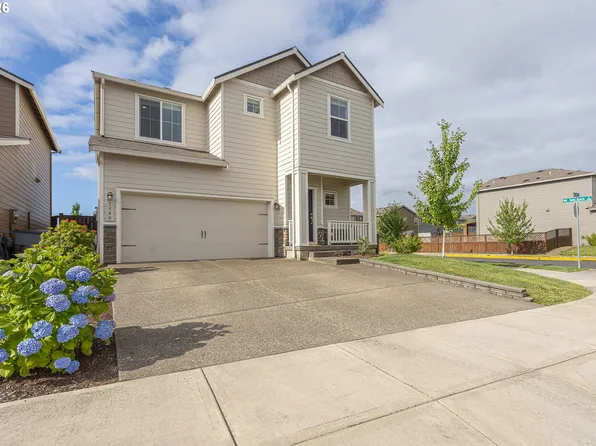 1940 NW 23rd St, McMinnville, OR 97128