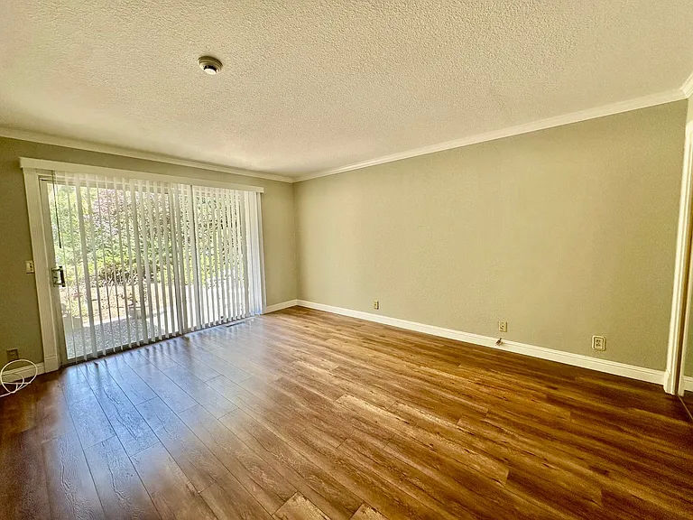 19650 Sky Oaks Way — Photo 14