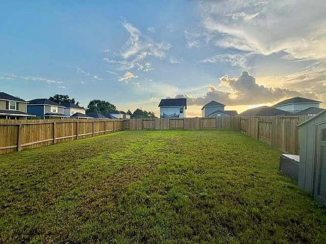 17051 Marie Village Dr — Photo 14