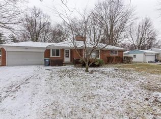 413 Glenn Dr, Greenwood, IN 46142