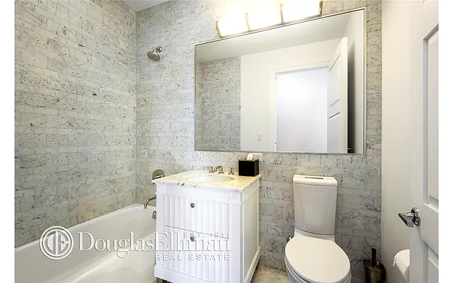 Rented by Douglas Elliman | media 32