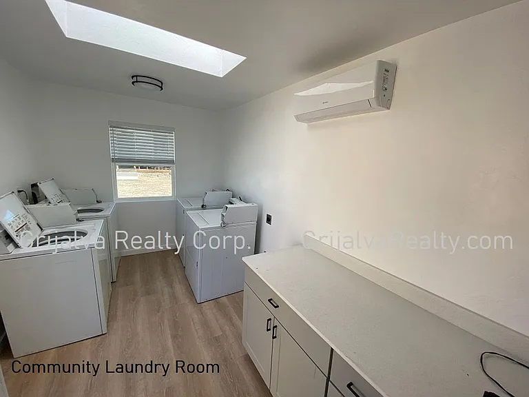 1030 Lee — Photo 15