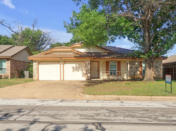 7409 Meadow Creek Dr