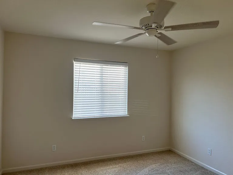 4501 Waitsfield Cir — Photo 41