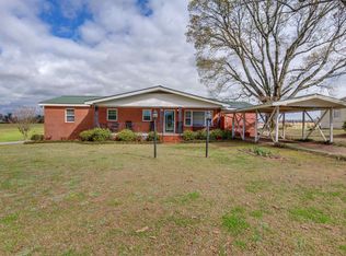 2128 Airport Rd, Deatsville, AL 36022