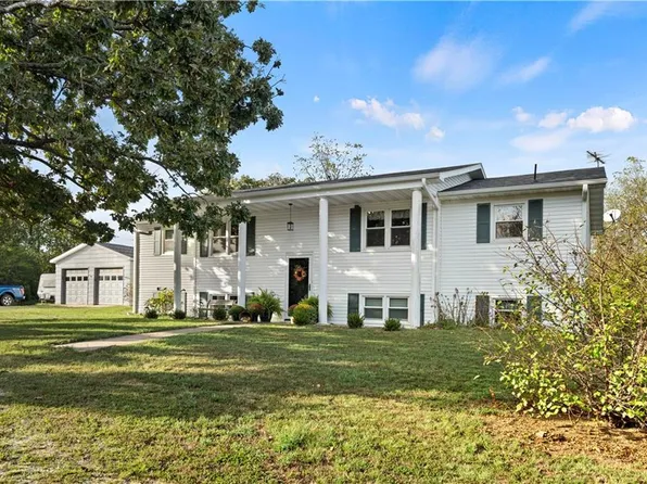 26173 E Union Track Rd, Milo, MO 64767