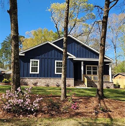 2nd image of 607 Ridgewood Dr