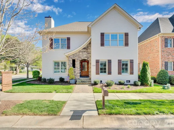 1068 Belmont Village Dr, Belmont, NC 28012
