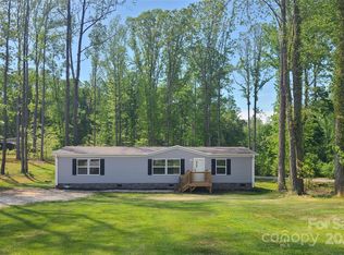 1128 Bethesda Rd, Statesville, NC 28677