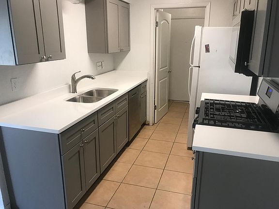 4th image of 12518 Esplanade St #A