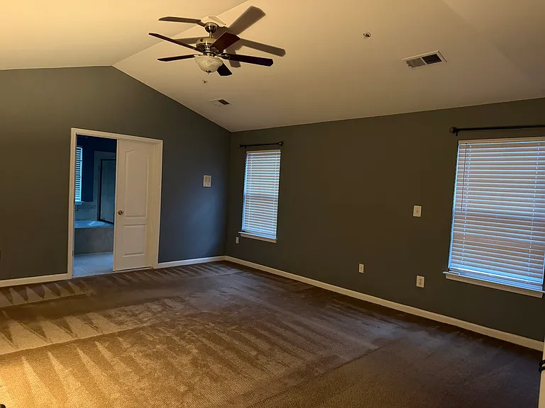 3003 Black Thorn Ct — Photo 16