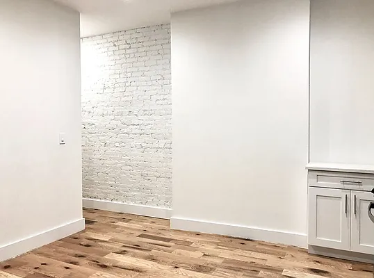 Rented by REAL New York | media 15