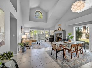 6954 Emerald Springs Ln, Las Vegas, NV 89113