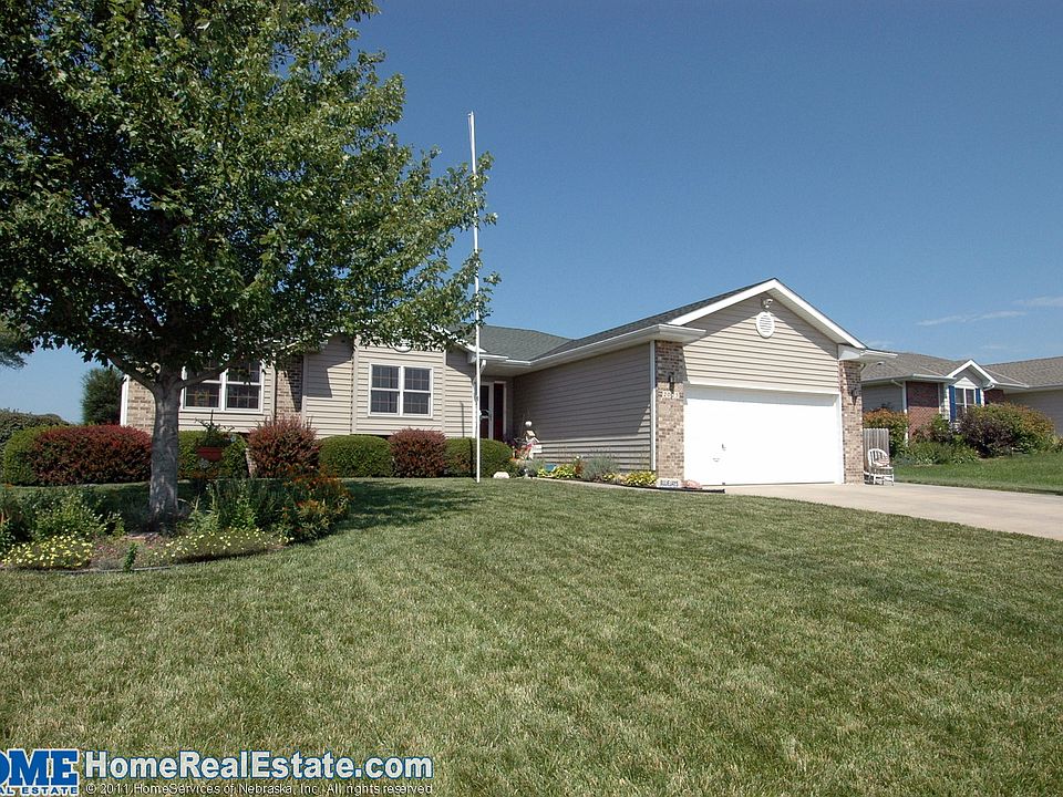 1st image of 2025 Parkview Dr