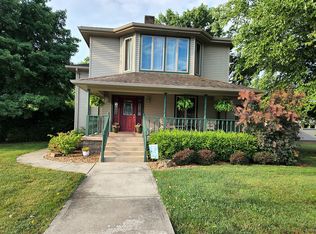 402 E Main St, Centerpoint, IN 47840