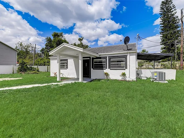 2600 S Crystal Lake Dr — Photo 25