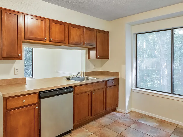 245 Seasons Pkwy #1 — Photo 8