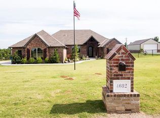 4602 Riata Cir, Tuttle, OK 73089