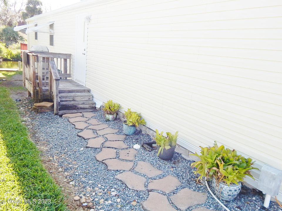 1st image of 3016 Indian River Dr NE