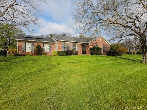 1329 Valley View Road, New Albany, IN 47150