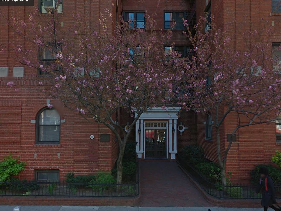 1st image of 3520 73rd St APT 1L